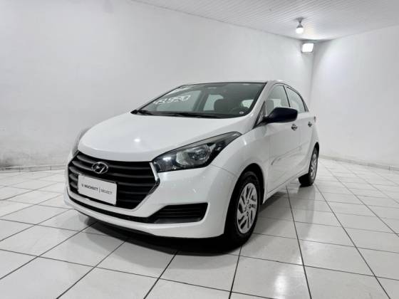 HYUNDAI HB20 1.0 COMFORT PLUS 12V FLEX 4P MANUAL HYUNDAI HB20 1.0 COMFORT PLUS 12V FLEX 4P MANUAL